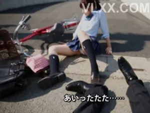 Hot japan girl Mariru Amamiya play with toy